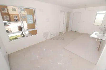 Apartamento com 2 Quartos para alugar, 43m² no Três Vendas, Pelotas