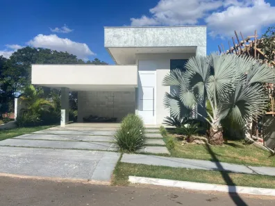 Casa de Condomínio com 3 Quartos à venda, 396m² no Residencial Vale Verde, Senador Canedo