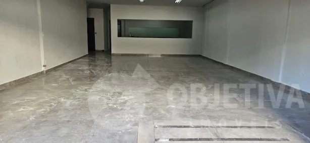 Ponto Comercial para alugar, 167m² no Centro, Uberlândia