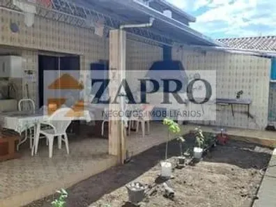 Casa com 3 Quartos à venda, 140m² no Vila Tatetuba, São José dos Campos