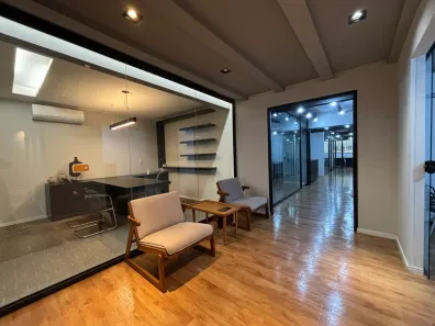 Sala Comercial para alugar, 300m² no Jardim Goiás, Goiânia