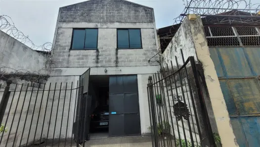 Galpão/Depósito/Armazém com 2 Quartos à venda, 180m² no São Cristóvão, Rio de Janeiro