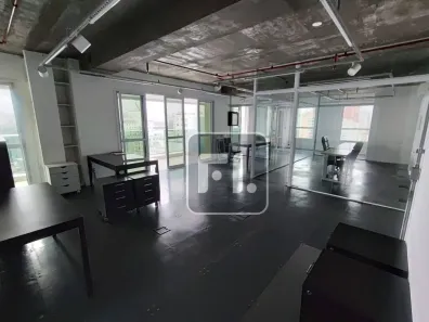Sala Comercial para alugar, 135m² no Itaim Bibi, São Paulo