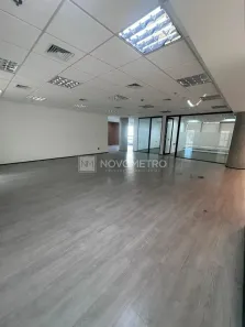 Sala Comercial para alugar, 212m² no Cambuí, Campinas