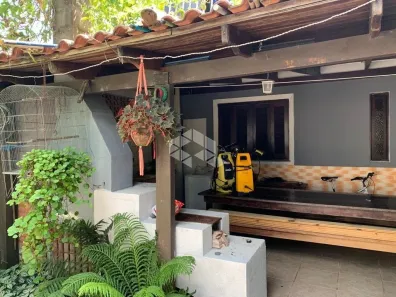 Casa com 7 Quartos à venda, 230m² no Sarandi, Porto Alegre