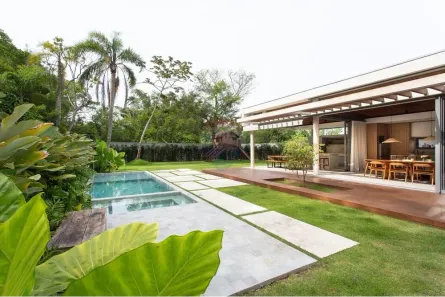 Casa de Condomínio com 4 Quartos à venda, 740m² no Cachoeira do Bom Jesus, Florianópolis