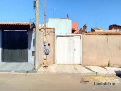 Casa com 2 Quartos à venda, 250m² no Jardim Embaré, São Carlos