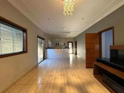 Casa com 3 Quartos para venda ou aluguel, 237m² no Aeroporto, Barretos