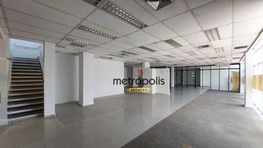 Prédio Comercial para alugar, 595m² no Osvaldo Cruz, São Caetano do Sul