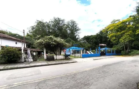 Lote/Terreno à venda, 2000m² no Jardim Maria Tereza, Cotia