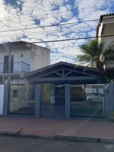 Casa com 3 Quartos para alugar, 154m² no Vila Paraíba, Guaratinguetá