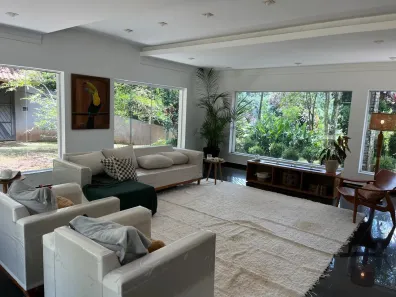 Sobrado com 4 Quartos à venda, 500m² no Caraguatá, Mairiporã