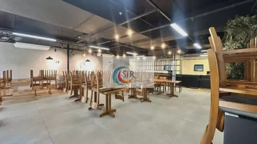 Ponto Comercial para alugar, 187m² no Vila Cordeiro, São Paulo