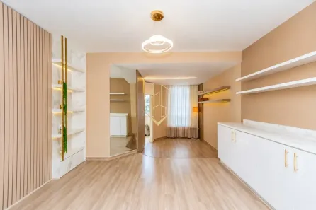 Apartamento com 3 Quartos à venda, 85m² no Cristo Rei, Curitiba