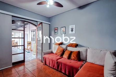 Casa com 3 Quartos à venda, 300m² no Vila Ipojuca, São Paulo