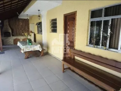 Casa com 4 Quartos à venda, 415m² no Antonina, São Gonçalo