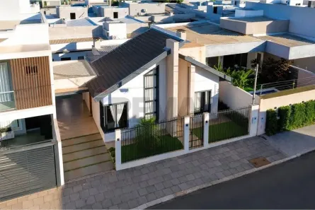 Casa com 3 Quartos à venda, 170m² no Recanto Tropical, Cascavel