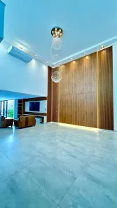 Sobrado com 5 Quartos à venda, 585m² no Jardins Itália, Goiânia