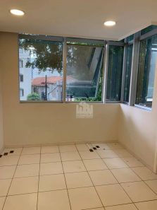 Sala Comercial para venda ou aluguel, 45m² no Liberdade, São Paulo