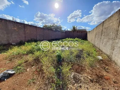 Lote/Terreno à venda, 250m² no Laranjeiras, Uberlândia