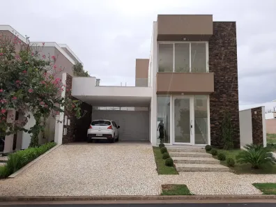 Sobrado com 3 Quartos à venda, 243m² no Residencial Olivito, Franca