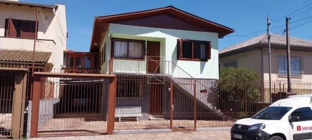 Casa com 6 Quartos à venda, 328m² no Santa Catarina, Caxias do Sul