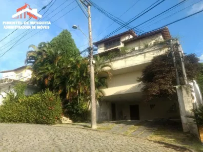 Casa com 4 Quartos à venda, 400m² no Badu, Niterói