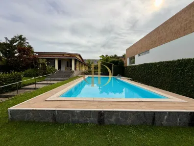 Casa de Condomínio com 2 Quartos à venda, 360m² no Recreio Ipitanga, Lauro de Freitas