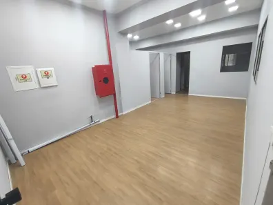 Sala Comercial com 6 Quartos para alugar, 200m² no Centro, Macaé
