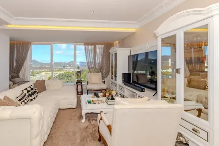 Apartamento com 4 Quartos à venda, 180m² no Centro, Balneário Camboriú