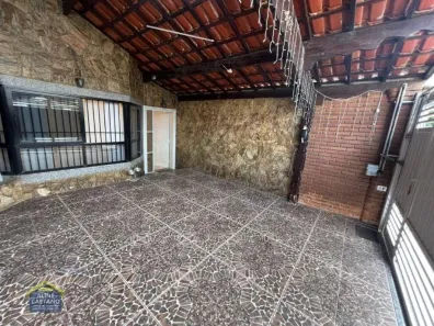Casa com 3 Quartos à venda, 155m² no Guilhermina, Praia Grande