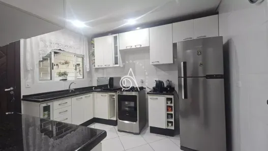 Sobrado com 3 Quartos à venda, 113m² no Boqueirão, Curitiba