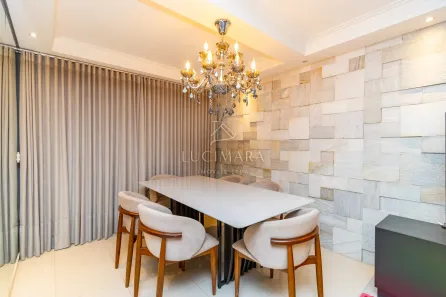 Casa com 3 Quartos à venda, 239m² no Mercês, Curitiba