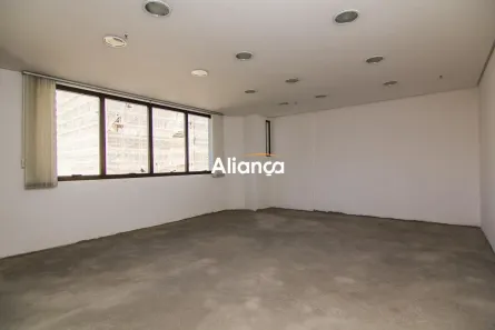 Sala Comercial para alugar, 38m² no Boa Vista, Porto Alegre