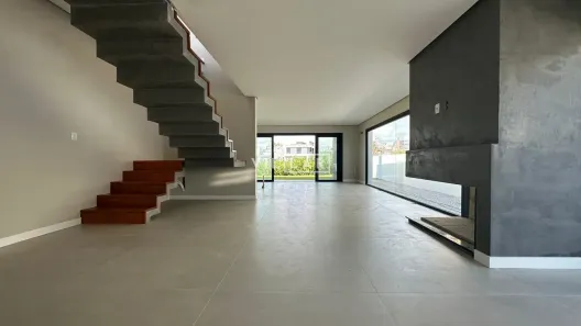 Casa de Condomínio com 3 Quartos à venda, 307m² no Laranjal, Pelotas