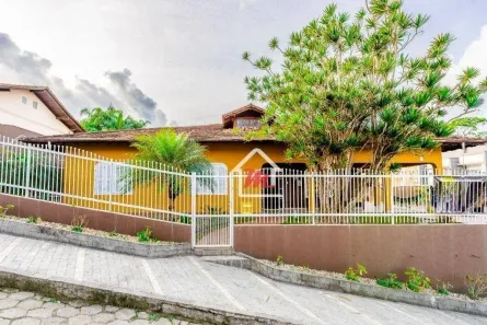Casa com 3 Quartos à venda, 271m² no Itoupava Central, Blumenau