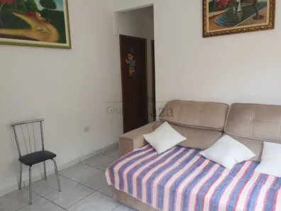 Casa com 2 Quartos à venda, 94m² no Jardim Santa Marina, Jacareí