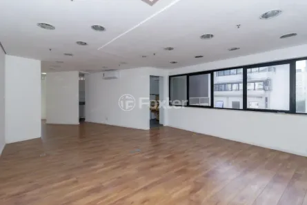 Sala Comercial à venda, 120m² no Liberdade, São Paulo