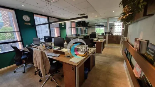 Sala Comercial para venda ou aluguel, 210m² no Vila Olímpia, São Paulo