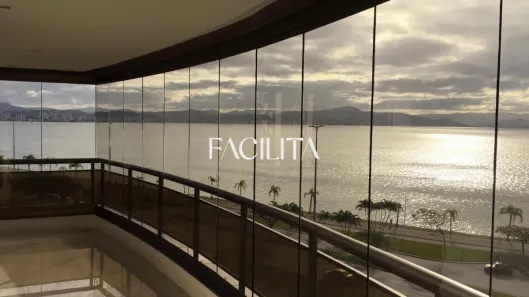 Apartamento com 3 Quartos para alugar, 190m² no Agronômica, Florianópolis