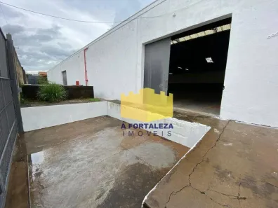 Ponto Comercial para alugar, 1500m² no Cidade Jardim, Americana