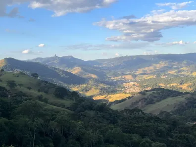 Fazenda/Sítio com 3 Quartos à venda, 72600m² no , Sapucaí-Mirim