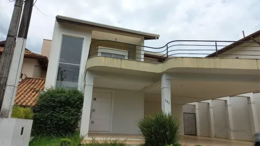 Casa de Condomínio com 3 Quartos para alugar, 284m² no Vila Faustina II, Valinhos