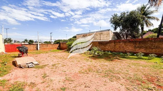 Lote/Terreno à venda, 530m² no Jardim Brasil, Araçatuba