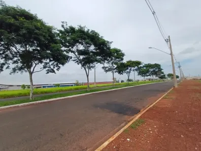 Lote/Terreno à venda, 275m² no Grand Ville, Uberlândia