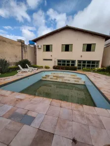 Casa com 4 Quartos à venda, 439m² no Boa Vista, Uberaba