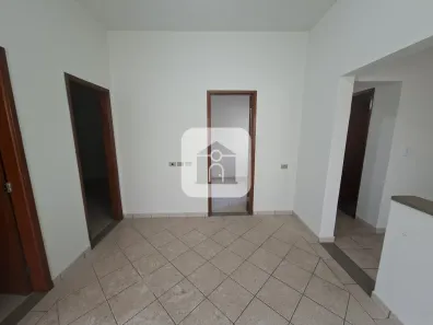 Ponto Comercial para alugar, 110m² no Nossa Senhora Aparecida, Uberlândia
