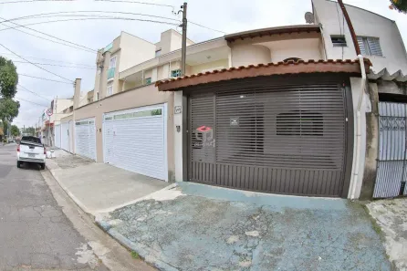 Sobrado com 3 Quartos à venda, 180m² no Vila Scarpelli, Santo André