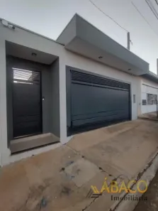 Casa com 3 Quartos à venda, 124m² no Jardim Araucária, São Carlos