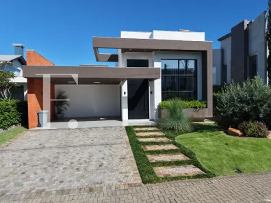 Casa de Condomínio com 4 Quartos à venda, 210m² no , Capão da Canoa